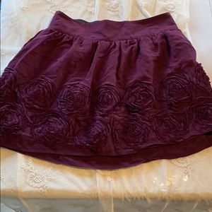 Cute elastic back skirt with fabric floral design